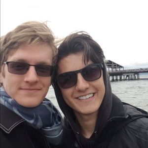 Meet your Posher, Andrew